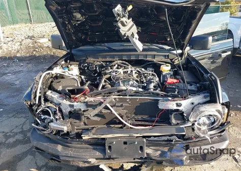 2025 Ford Bronco Big Bend z USA, uszkodzony, nr VIN 1FMDE7BH2SLB37128